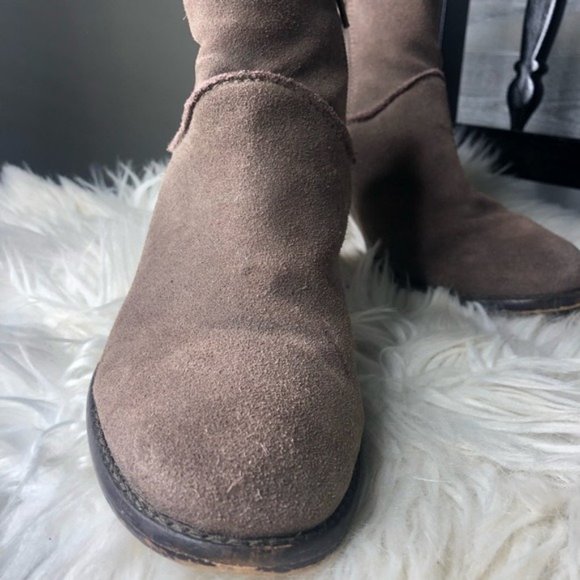 Steve Madden Milaan leather suede beige ankle boot - Picture 3 of 8